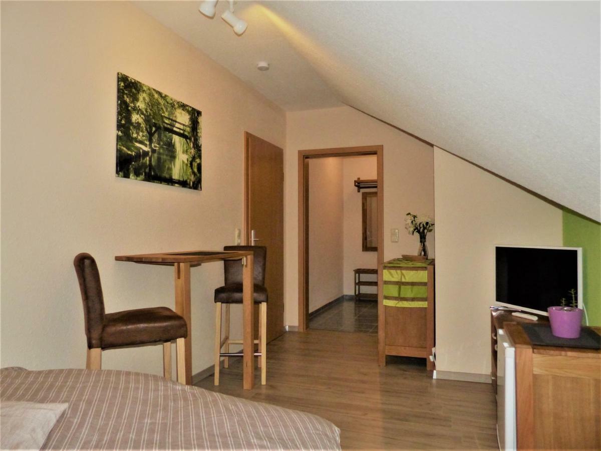Ferienwohnung Ortrand - Pension Luaran gambar
